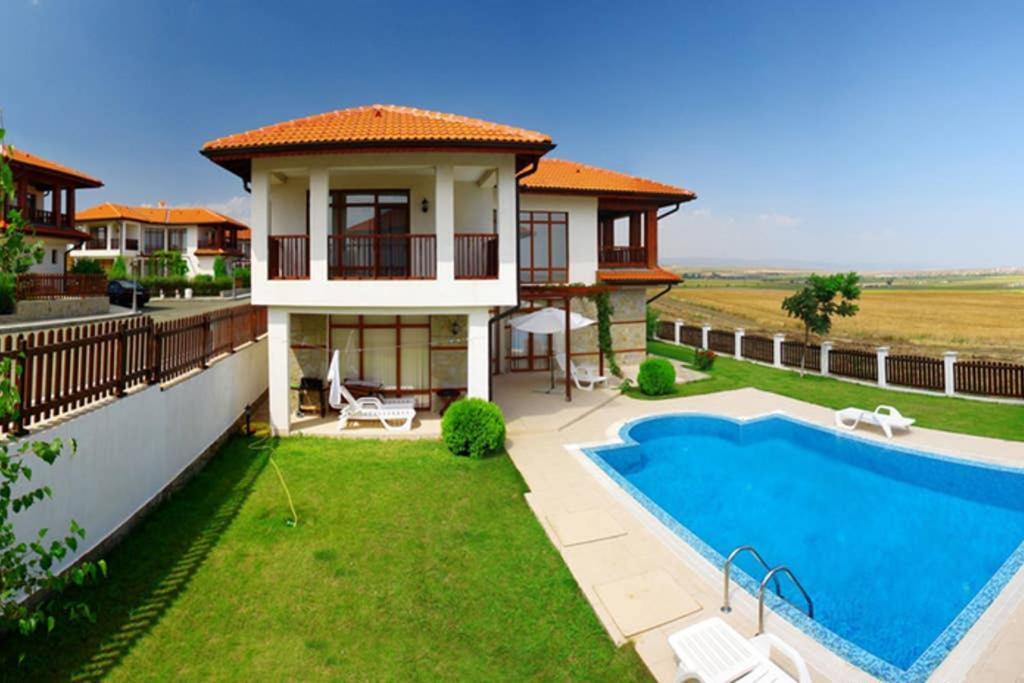 아헬로이 Generaator House 빌라 외부 사진